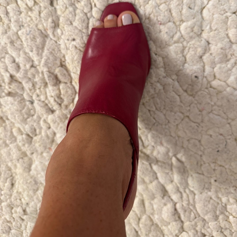 Elegant burgundy Peep-Toe Women's Shoes